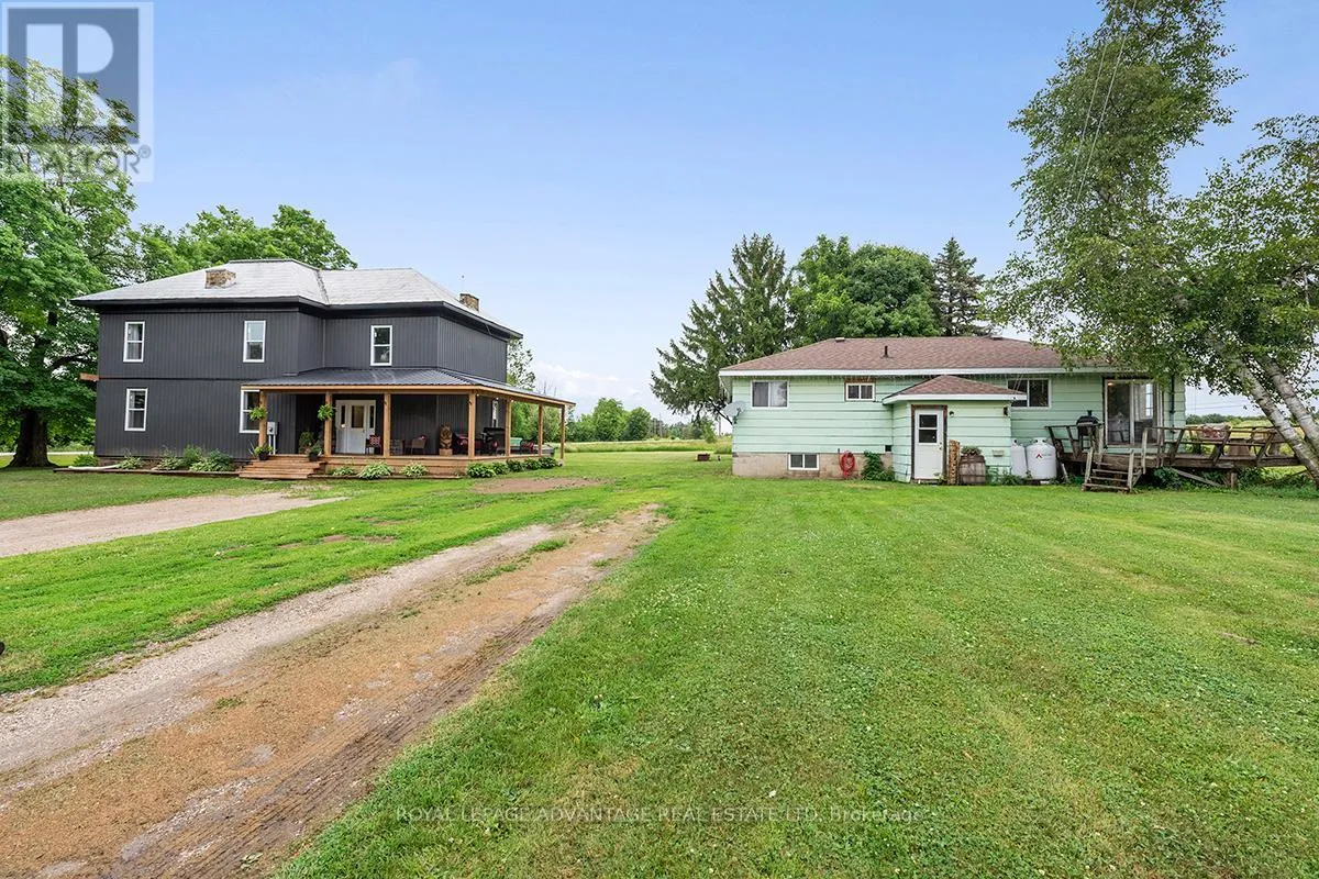 Duplex for rent: 526 Kelford Drive, Tay Valley, Ontario K7H 3C5