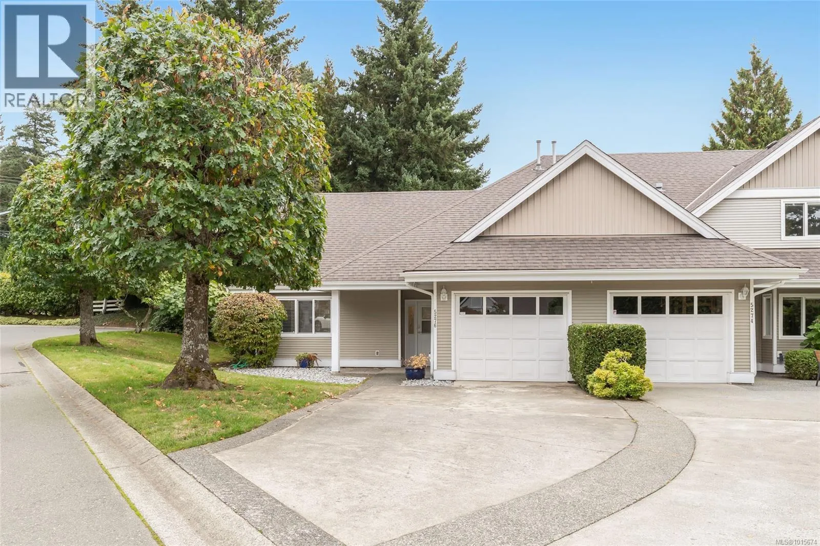 Row / Townhouse for rent: 5276 Arbour Cres, Nanaimo, British Columbia V9T 6K3