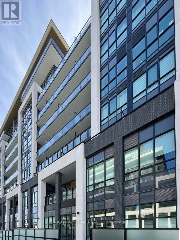 Apartment for rent: 528 - 395 Dundas Street W, Oakville, Ontario L6M 5R8