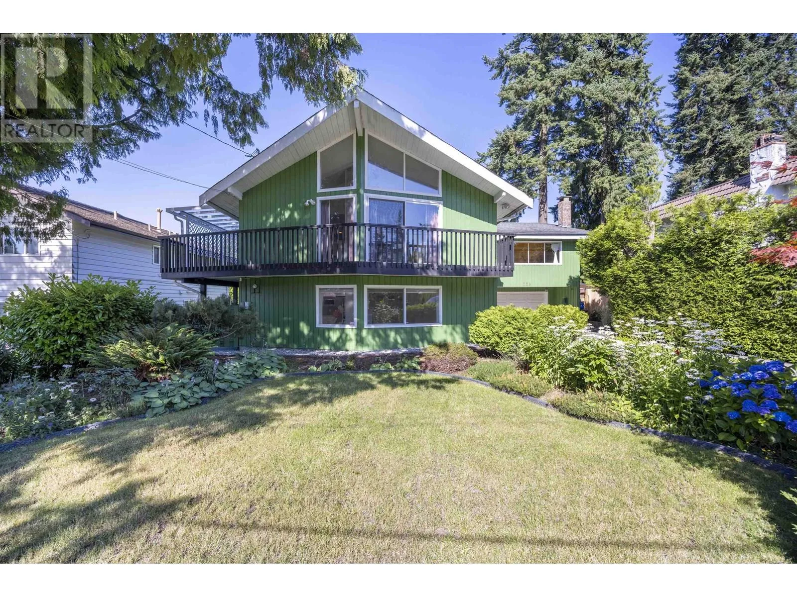 House for rent: 528 Ascot Street, Coquitlam, British Columbia V3J 6H6