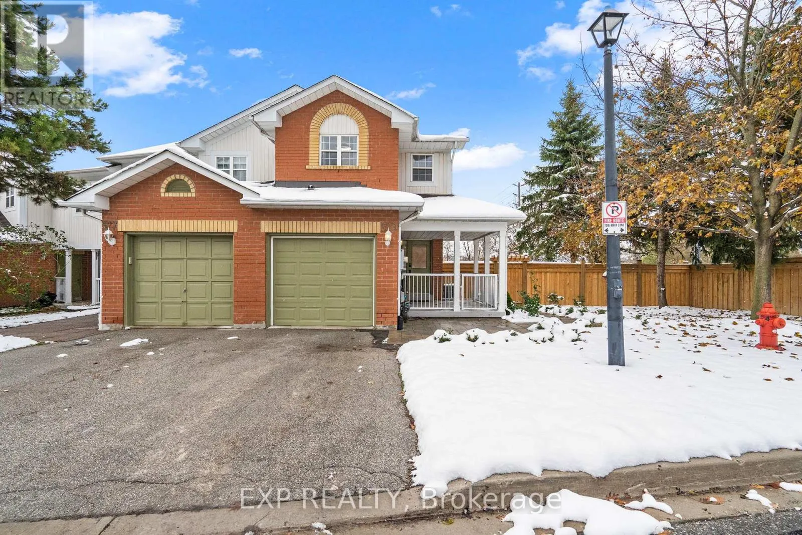 Row / Townhouse for rent: 529 Winkworth Court, Newmarket, Ontario L3Y 8R2