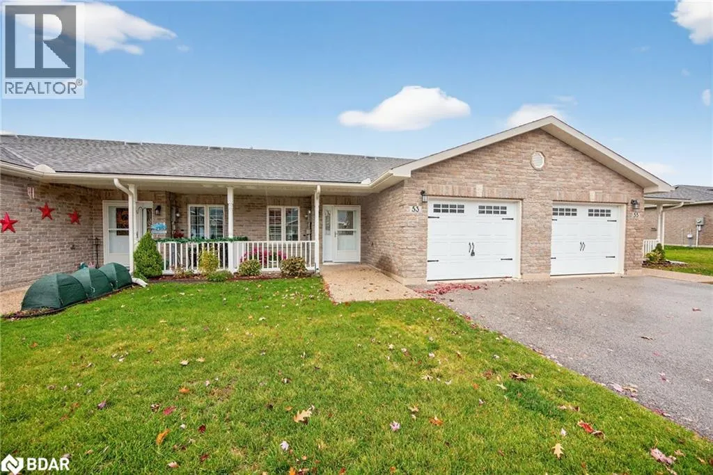 Row / Townhouse for rent: 53 Clover Crescent, Wasaga Beach, Ontario L9Z 0G4