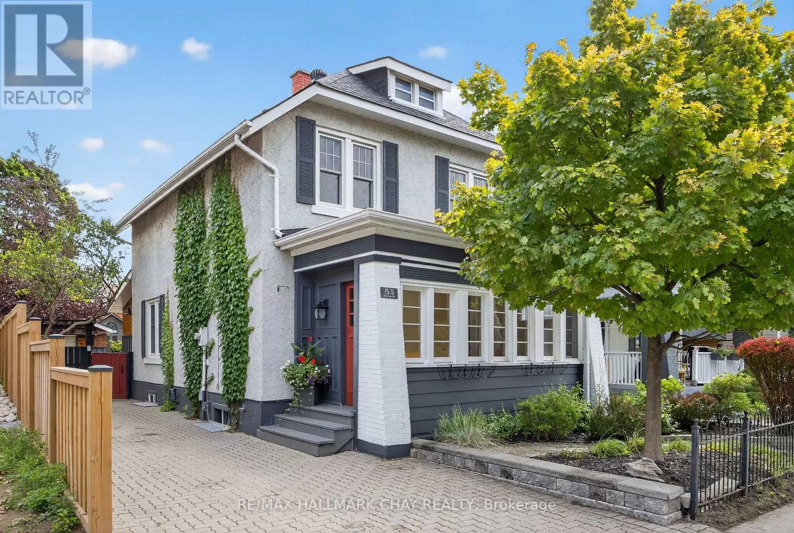 House for rent: 53 Eccles Street N, Barrie, Ontario L4N 1Y3