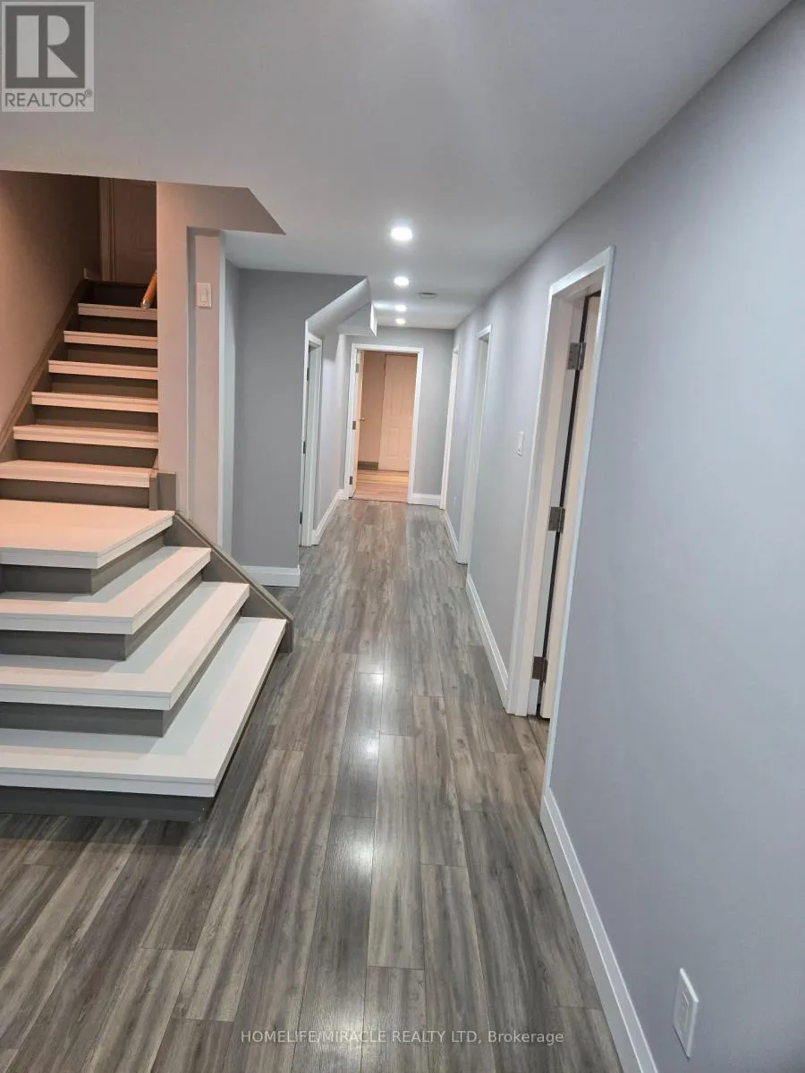 House for rent: 53 Fresh Spring Drive, Brampton, Ontario L6R 3H8