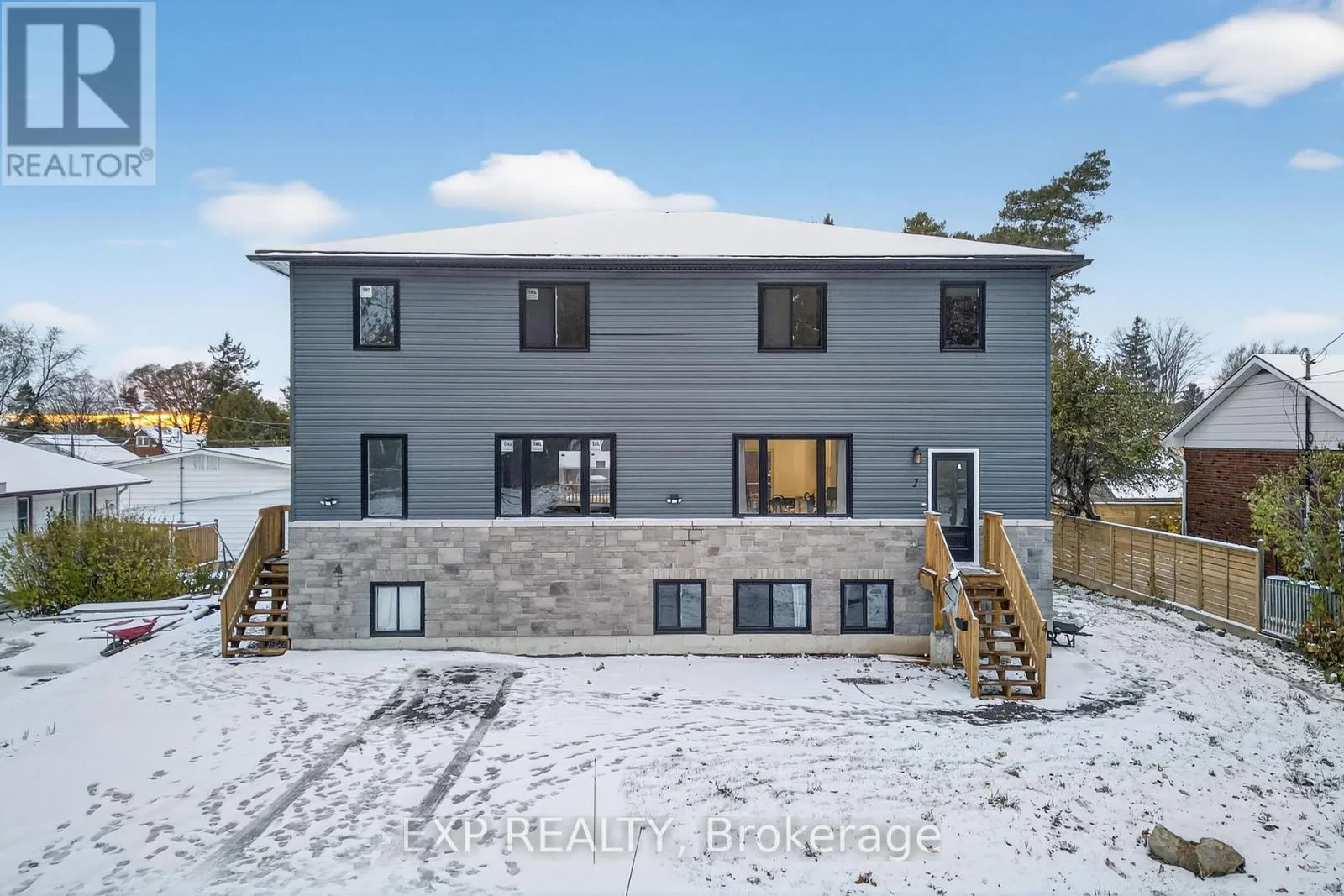 Fourplex for rent: 53 Lakeview Avenue, Kingston, Ontario K7M 3T4