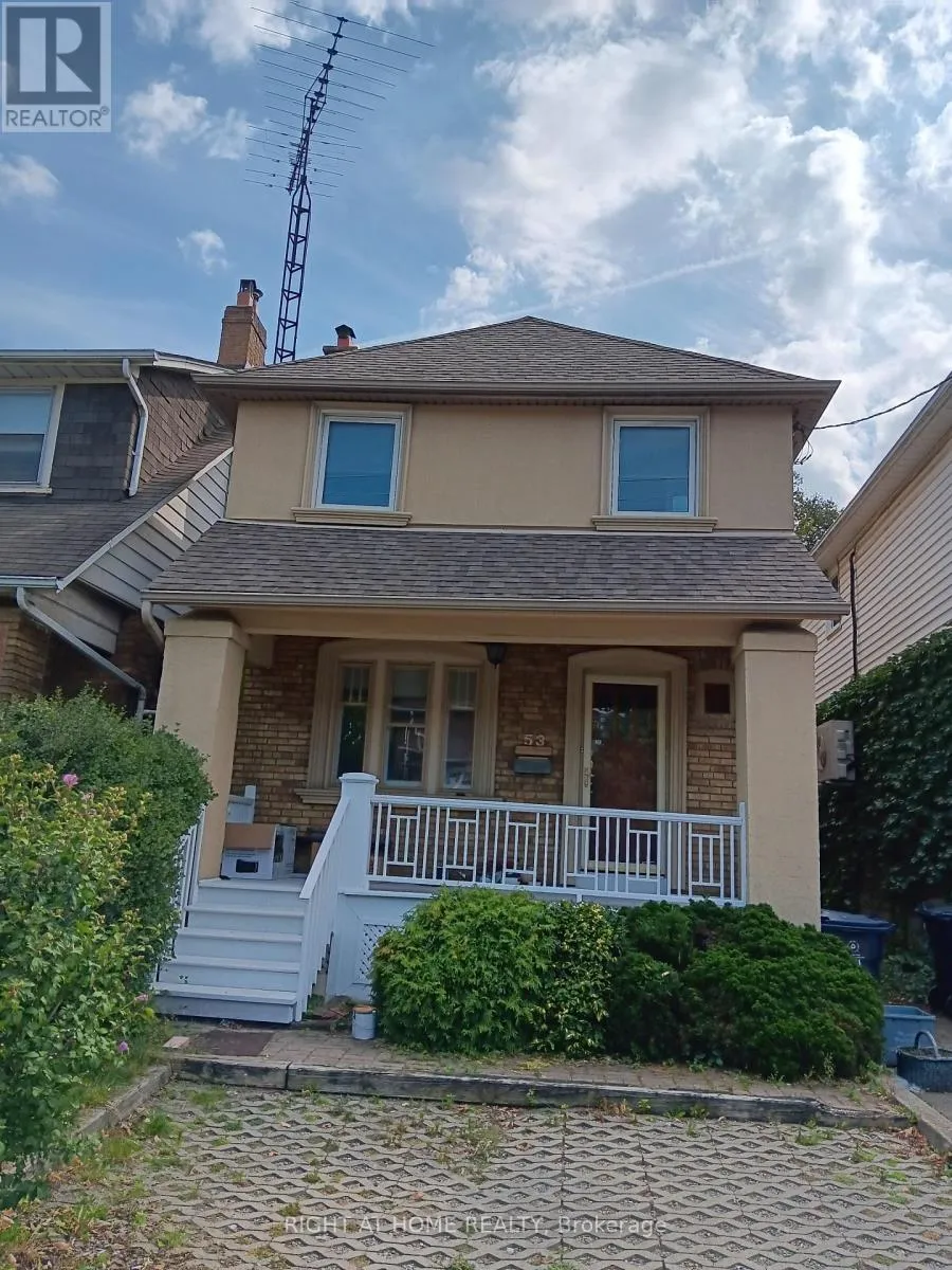 House for rent: 53 Lawrence Avenue W, Toronto, Ontario M5M 1A3