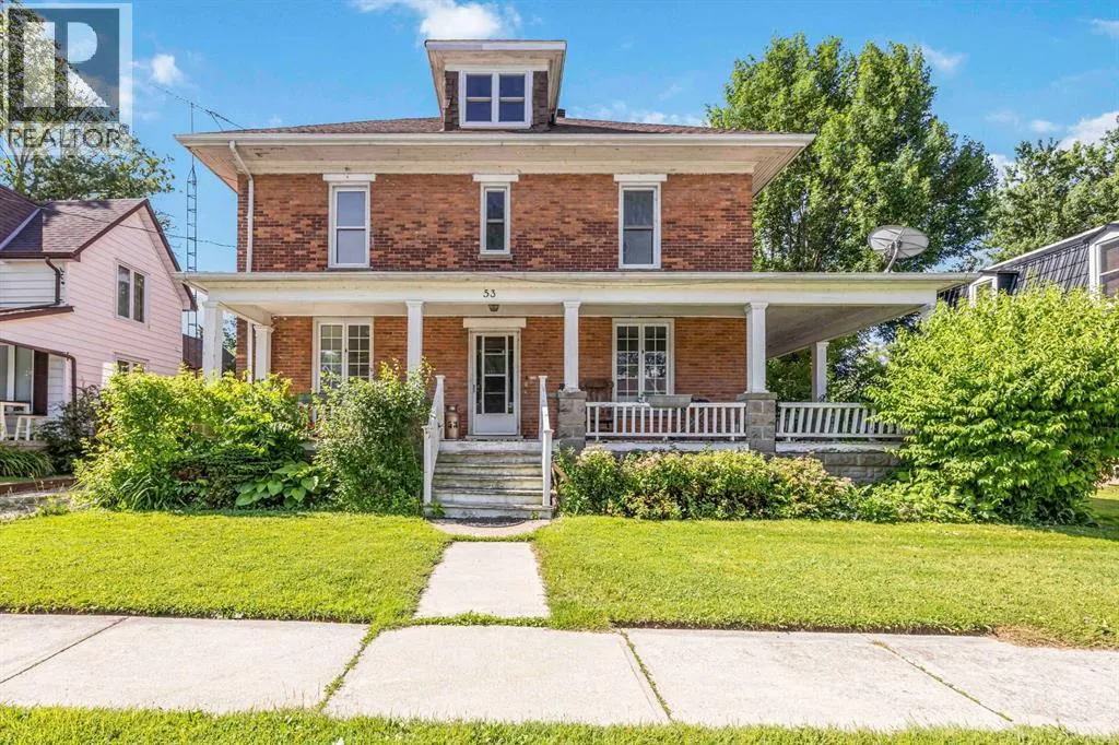 House for rent: 53 Main Street, St Clair, Ontario N0N 1H0