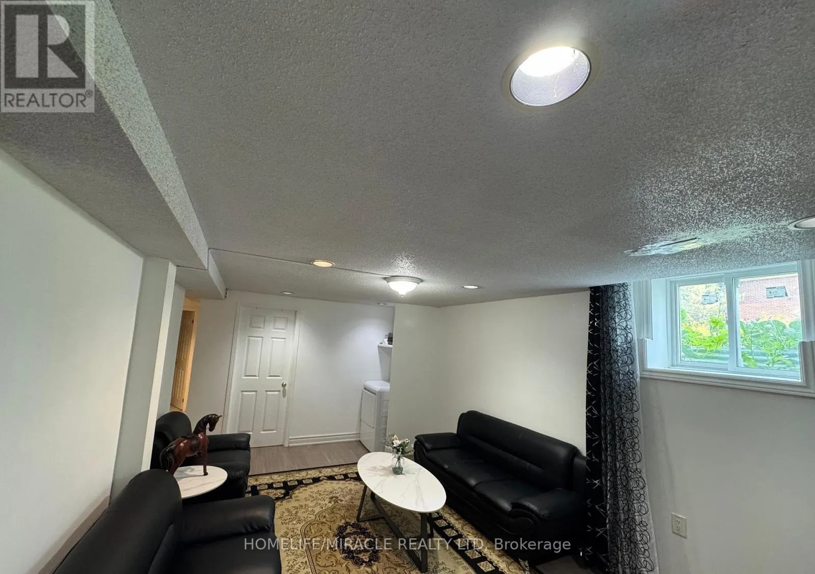 House for rent: 53 Parkside Drive, Brampton, Ontario L6Y 3A1