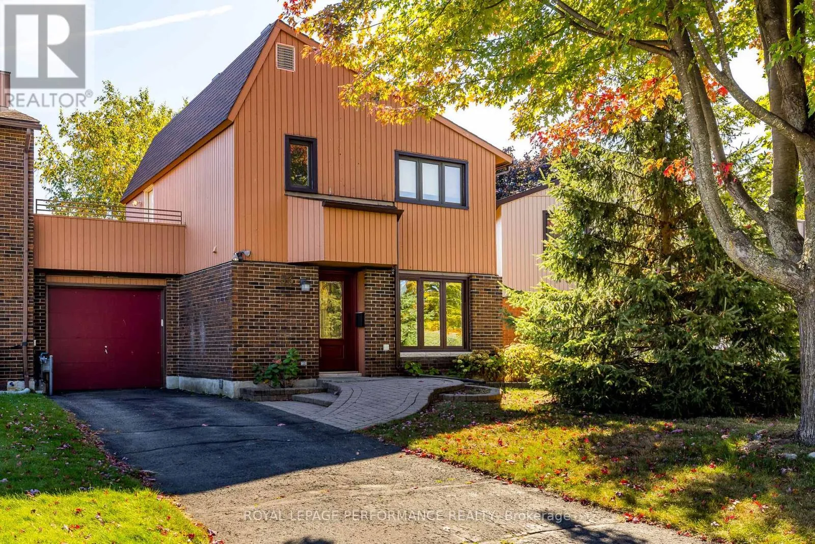 Row / Townhouse for rent: 53 Sample Road, Ottawa, Ontario K1V 9T9