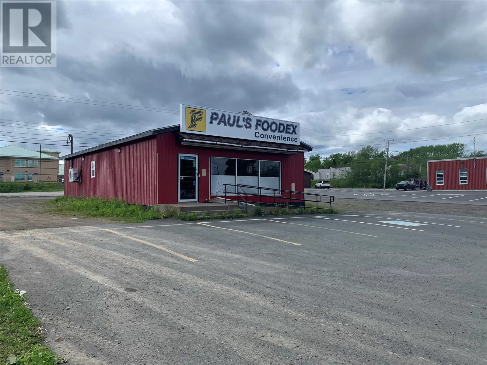 Commercial Mix for rent: 53 Spruce Avenue, Lewisporte, Newfoundland & Labrador A0G 3A0