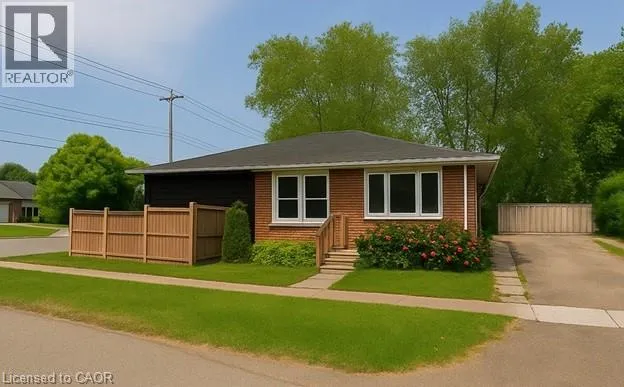 530 Scott Street, St. Catharines, Ontario L2M 3X5