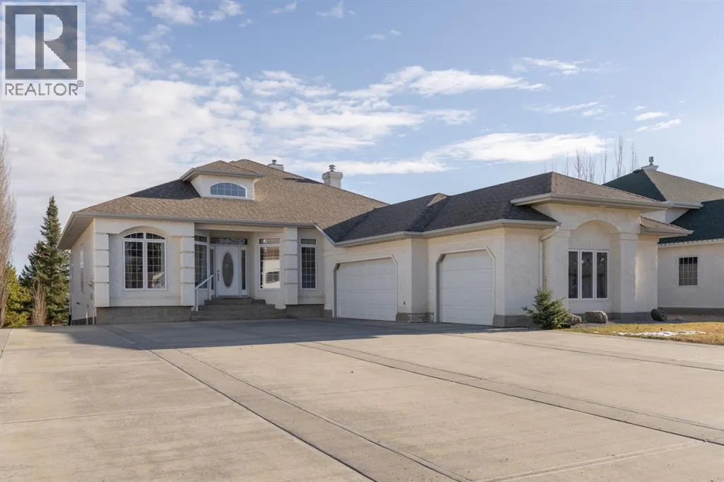 House for rent: 5315 60 Street, Camrose, Alberta T4V 4L2