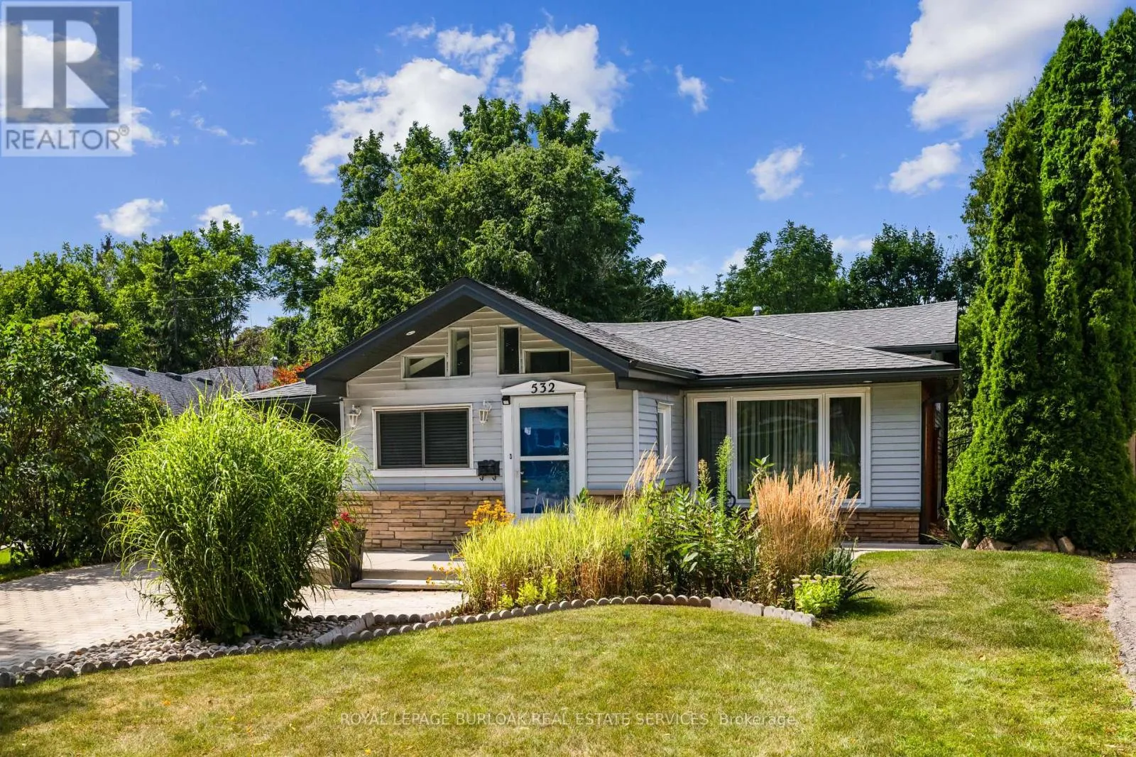 House for rent: 532 Elwood Road, Burlington, Ontario L7M 3C7