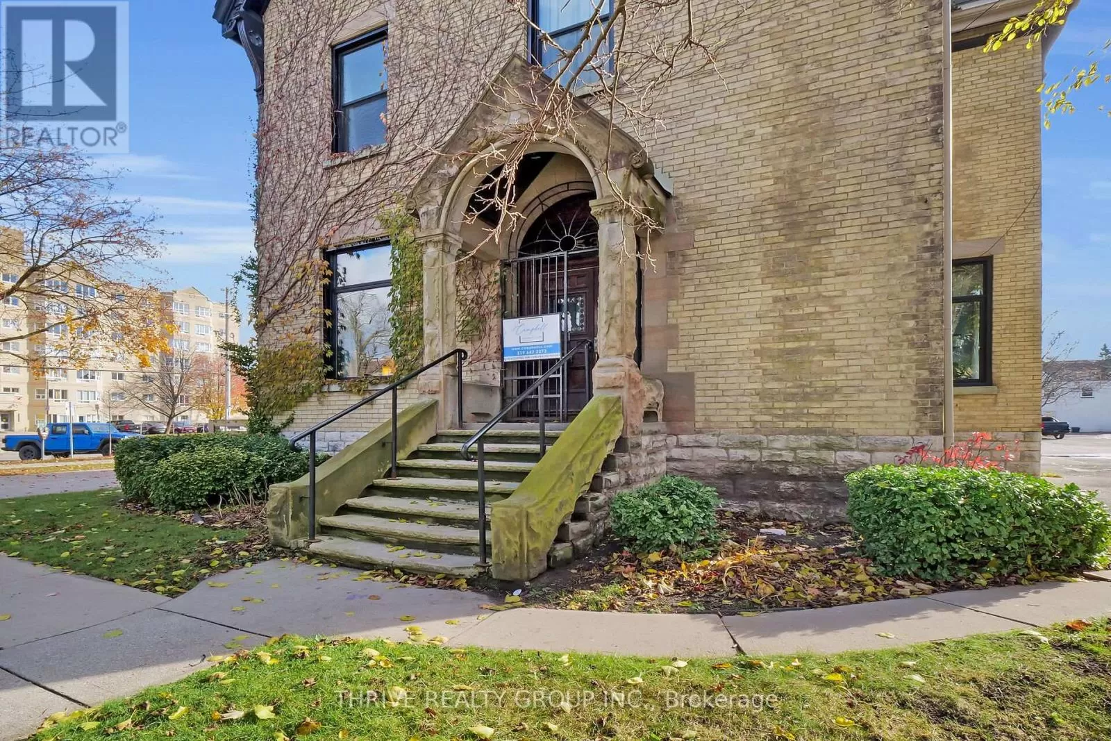 Other for rent: 533 Queens Avenue, London East, Ontario N6B 1Y3