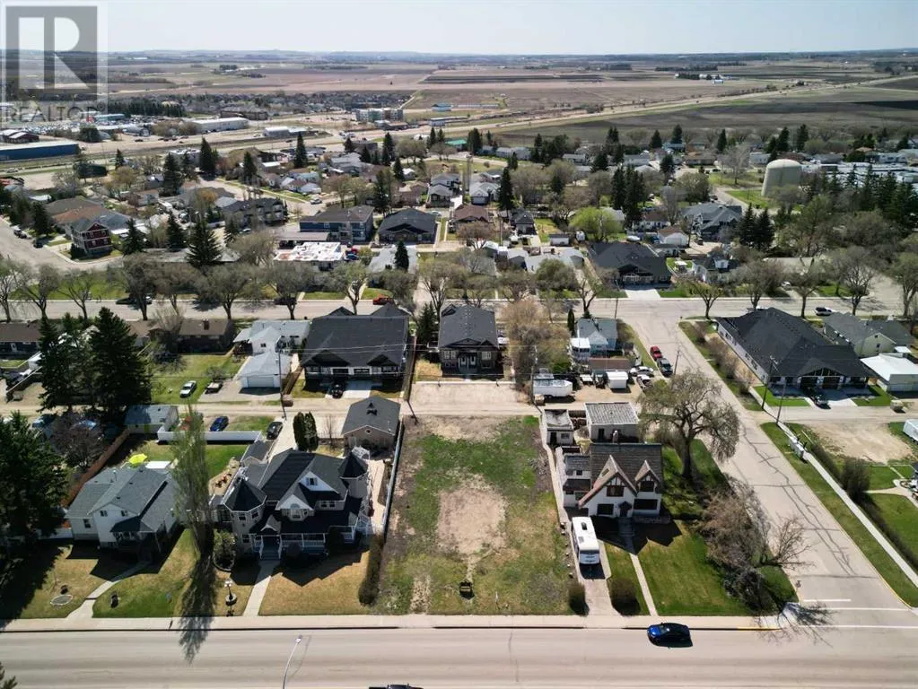 5331 50 Avenue, Lacombe, Alberta T4L 1S6