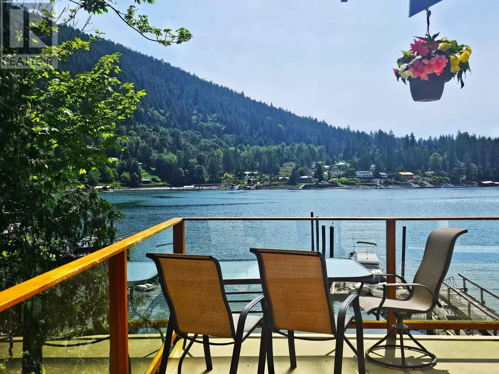 House for rent: 5338 Daniel Road, Garden Bay, British Columbia V0N 1S1