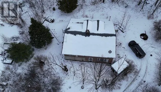 House for rent: 534 B Slate Falls Road, Addington Highlands, Ontario K0H 1L0