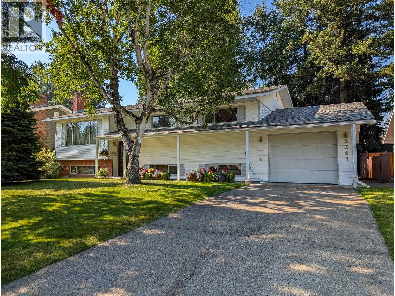 House for rent: 5341 Dalhousie Drive, Prince George, British Columbia V2N 2A1