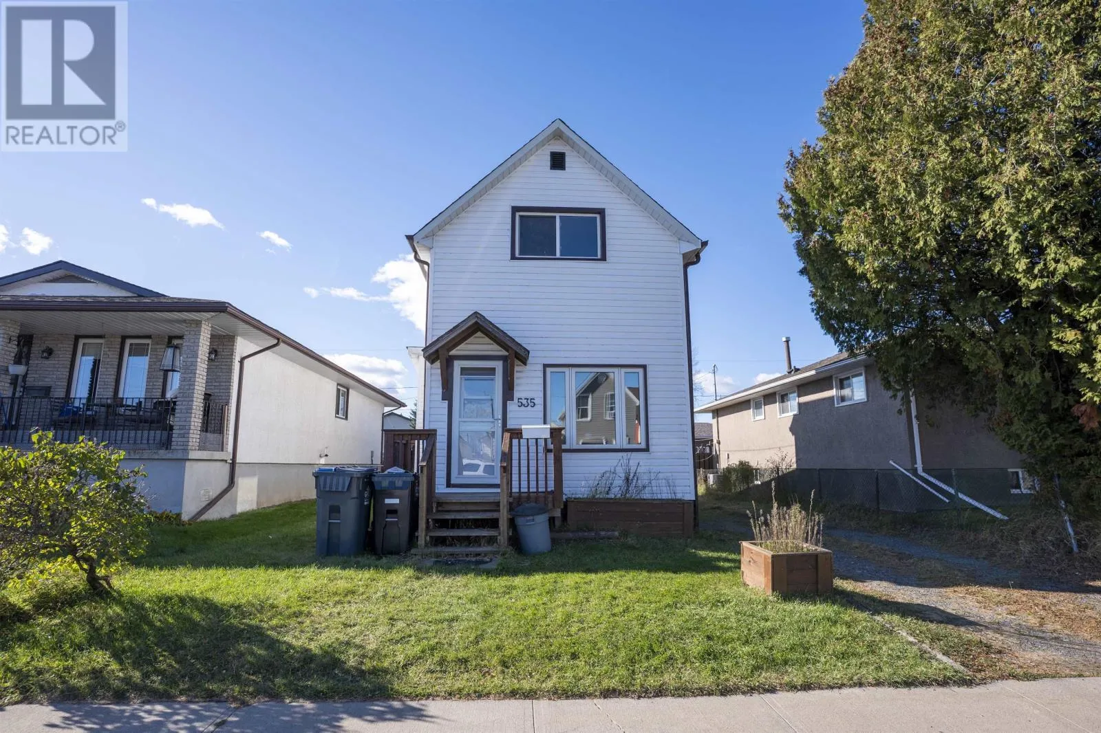 535 Mcbain St, Thunder Bay, Ontario P7C 2Y1