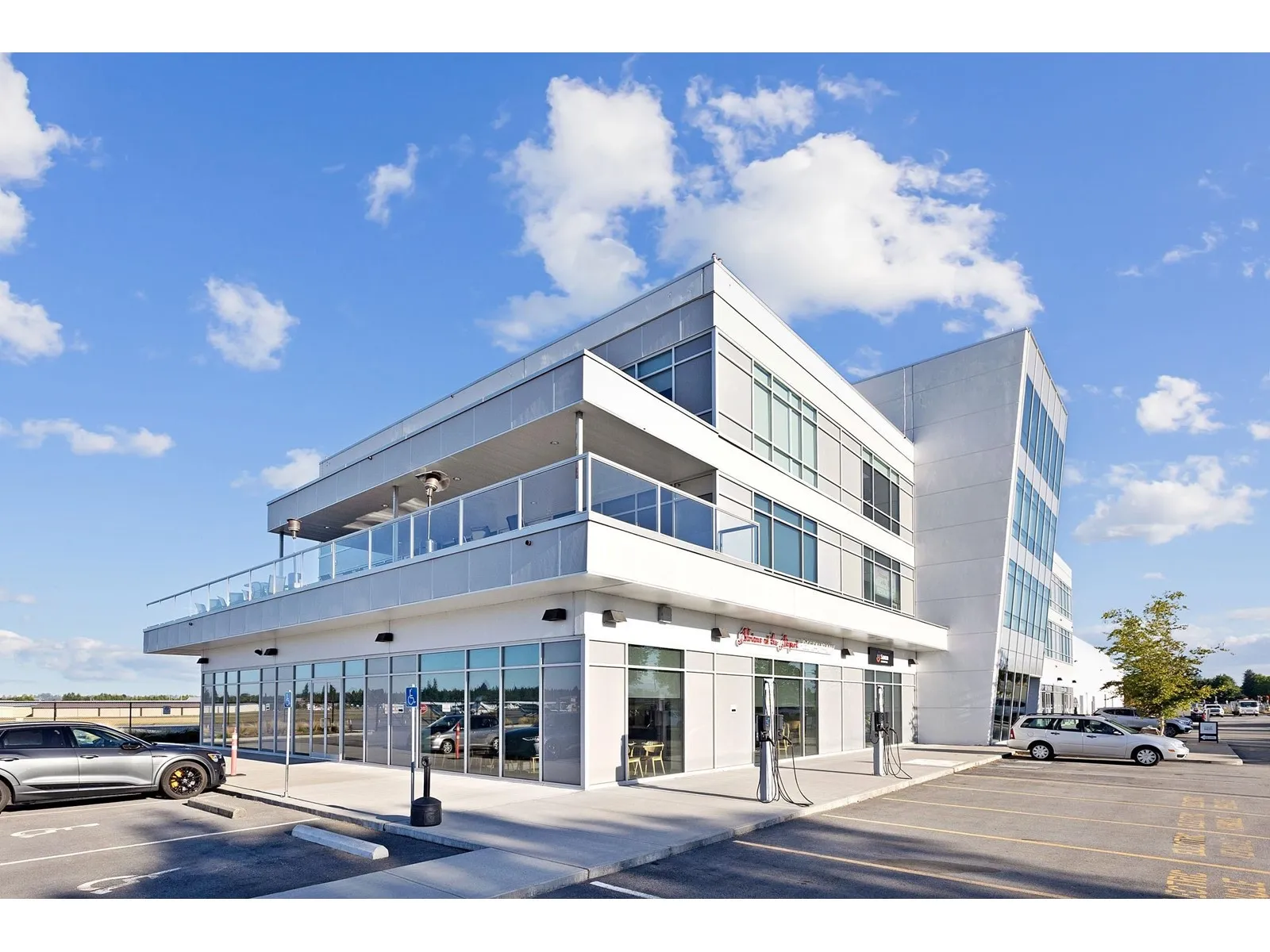 5385 216 Street, Langley, British Columbia V2Y 2N3