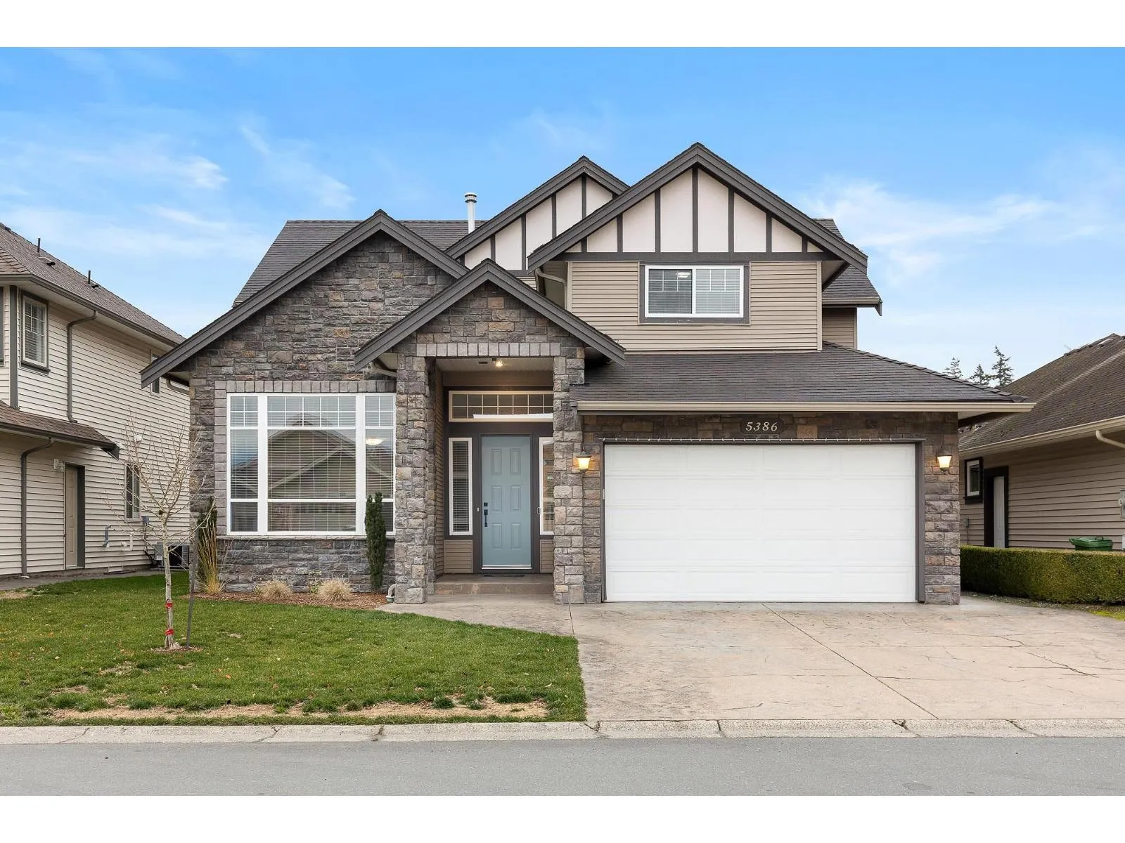 House for rent: 5386 Chinook Street|sardis South, Chilliwack, British Columbia V2R 0A6