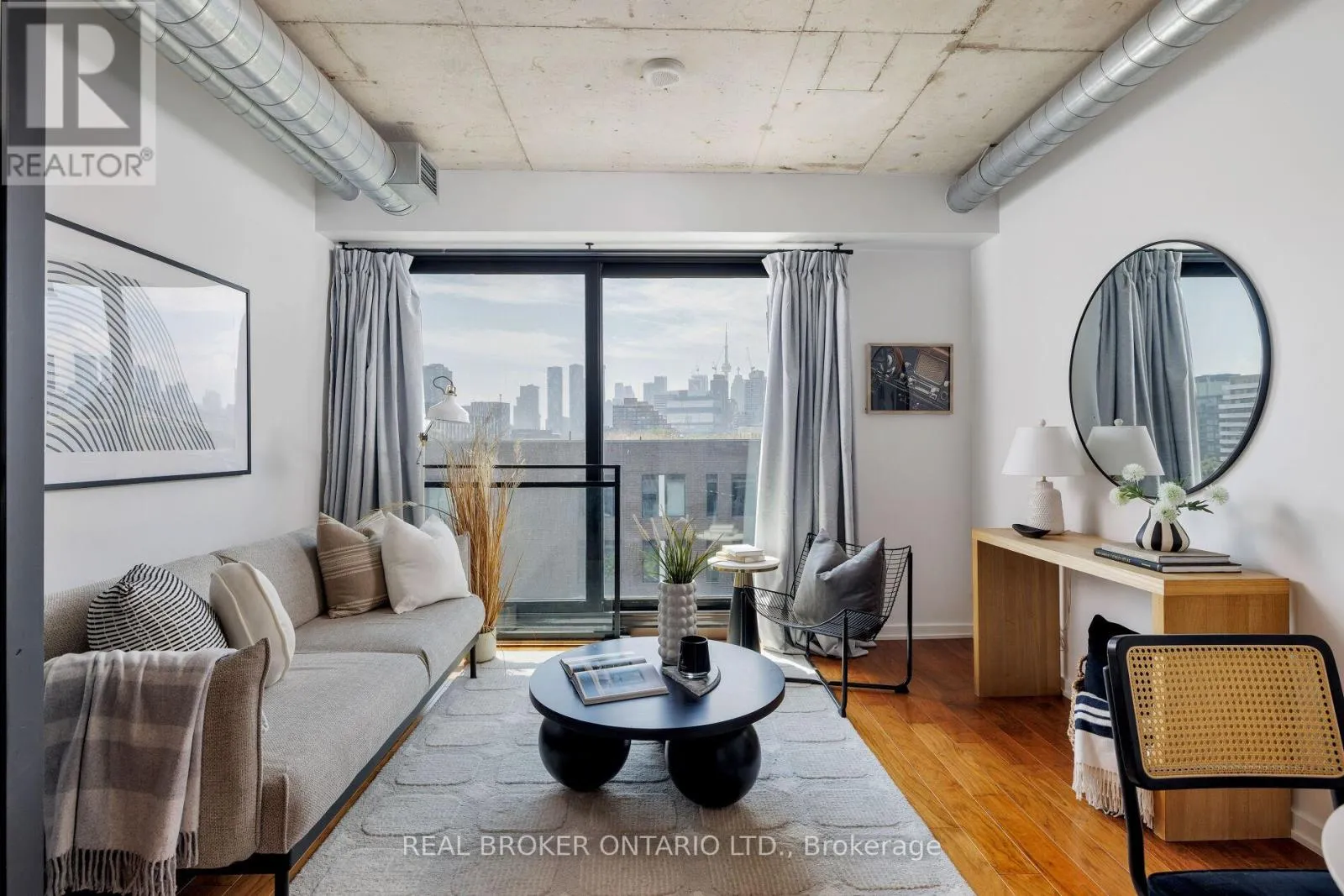 Apartment for rent: 539 - 47 Lower River Street, Toronto, Ontario M5A 0G1