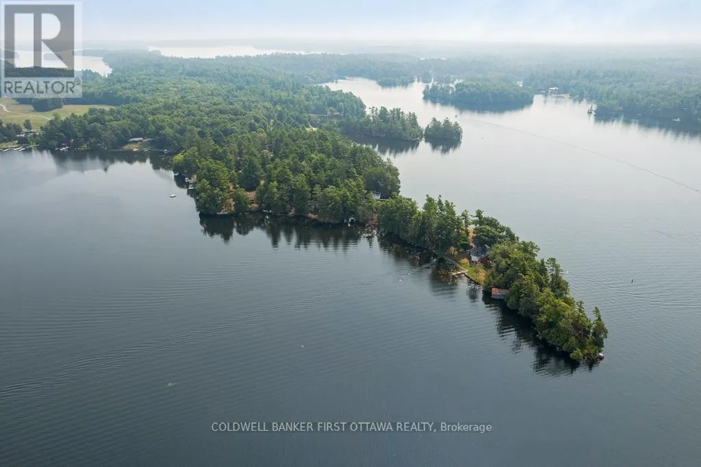 House for rent: 54 Barrel Point Road, Rideau Lakes, Ontario K0G 1E0