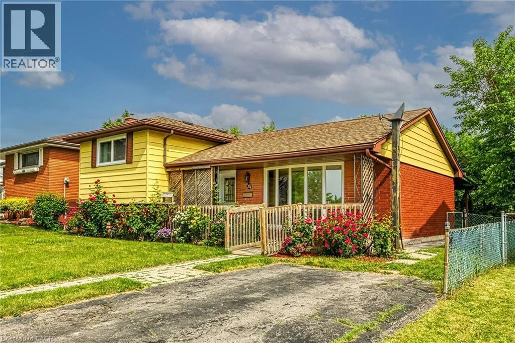 House for rent: 54 Berko Avenue, Hamilton, Ontario L8V 2R2