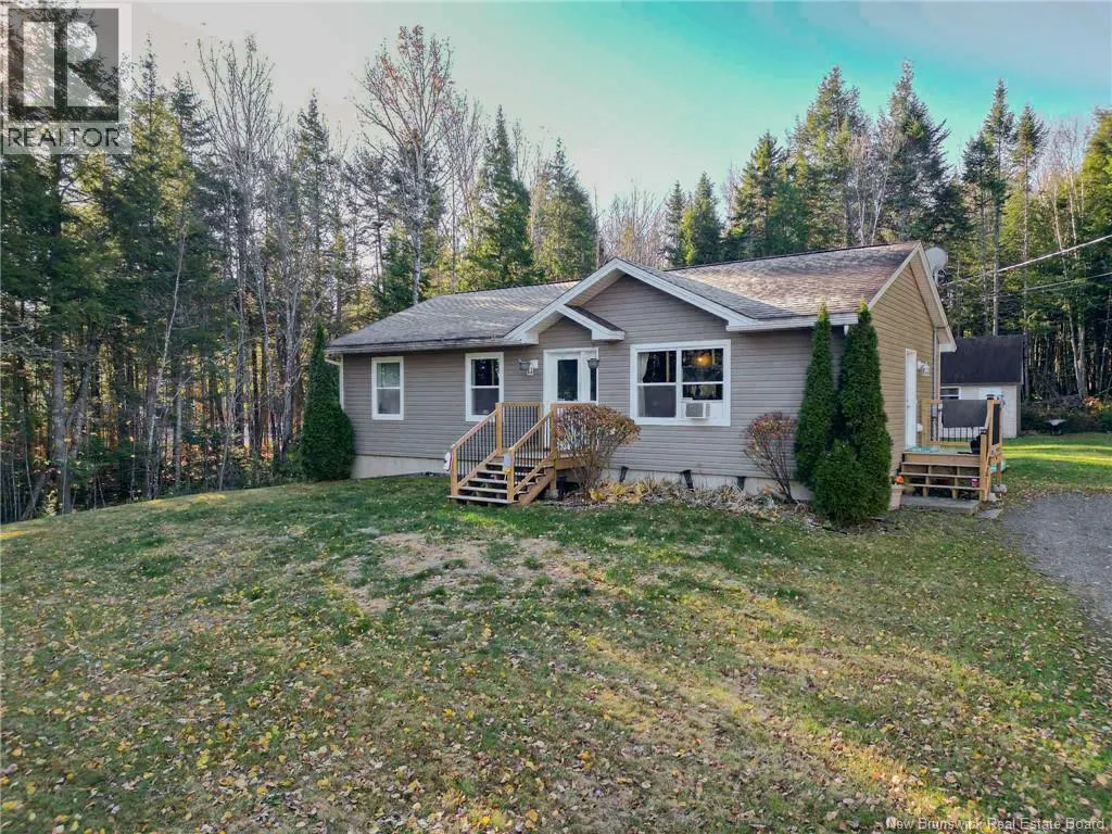 54 Canaan Drive, Rusagonis-Waasis, New Brunswick E3B 0N3