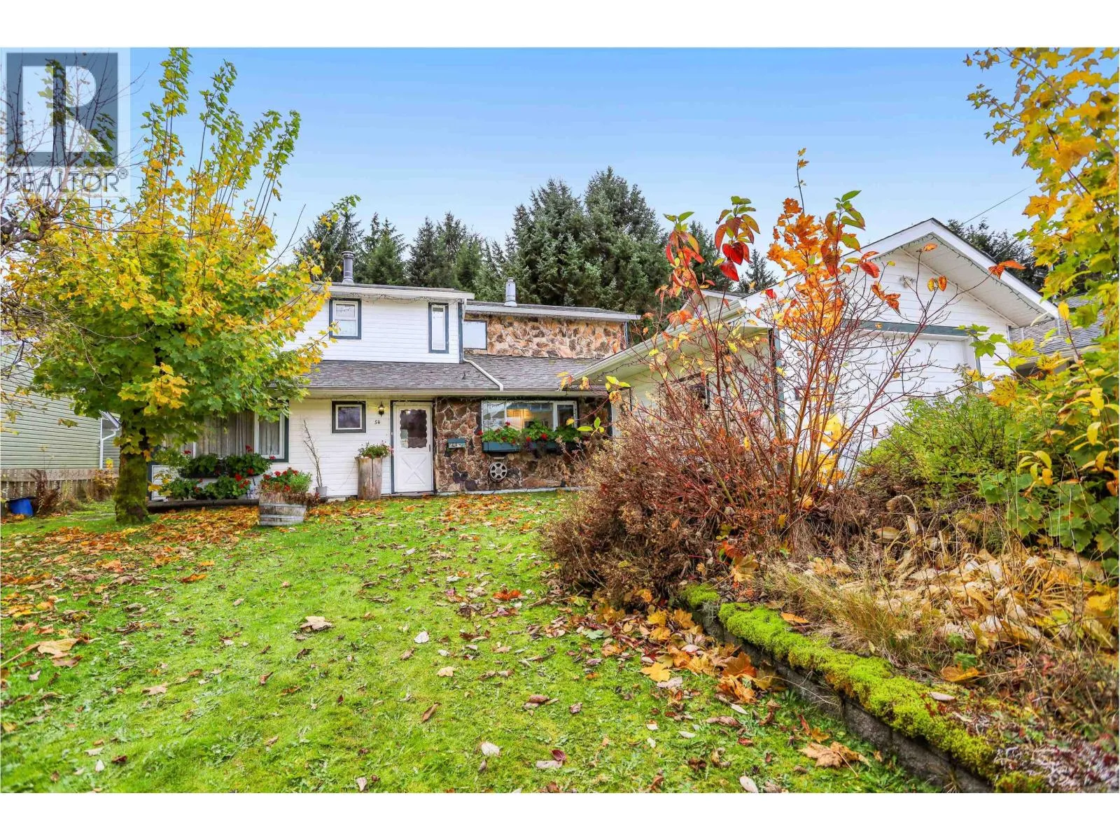 House for rent: 54 Skeena Street, Kitimat, British Columbia V8C 1Y9