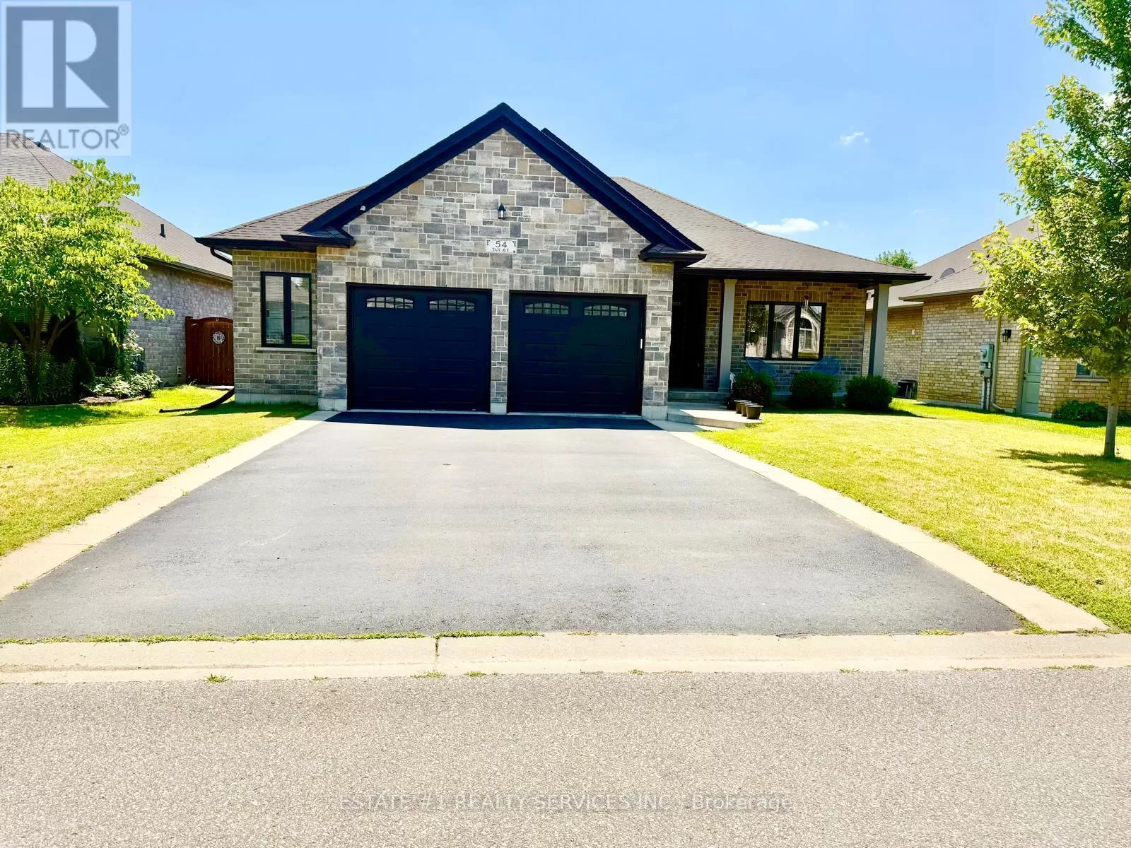 House for rent: 54 Tan Avenue, Norfolk, Ontario N0E 1Y0