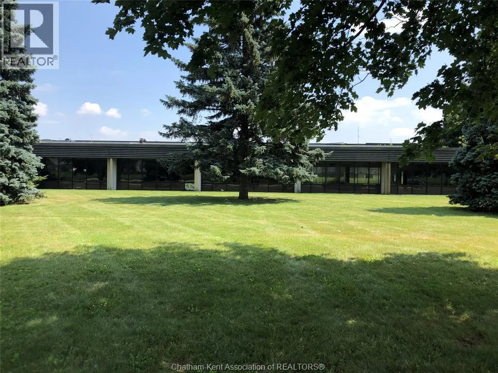 540 Park Avenue East Unit# Level 1 Unit 1, Chatham, Ontario N7M 5J4