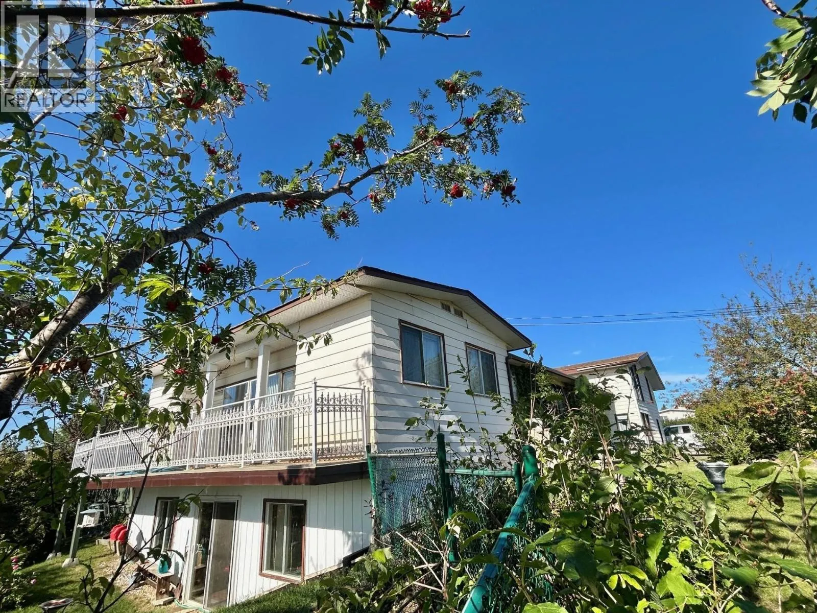 House for rent: 5403 Liard Street, Fort Nelson, British Columbia V0C 1R0