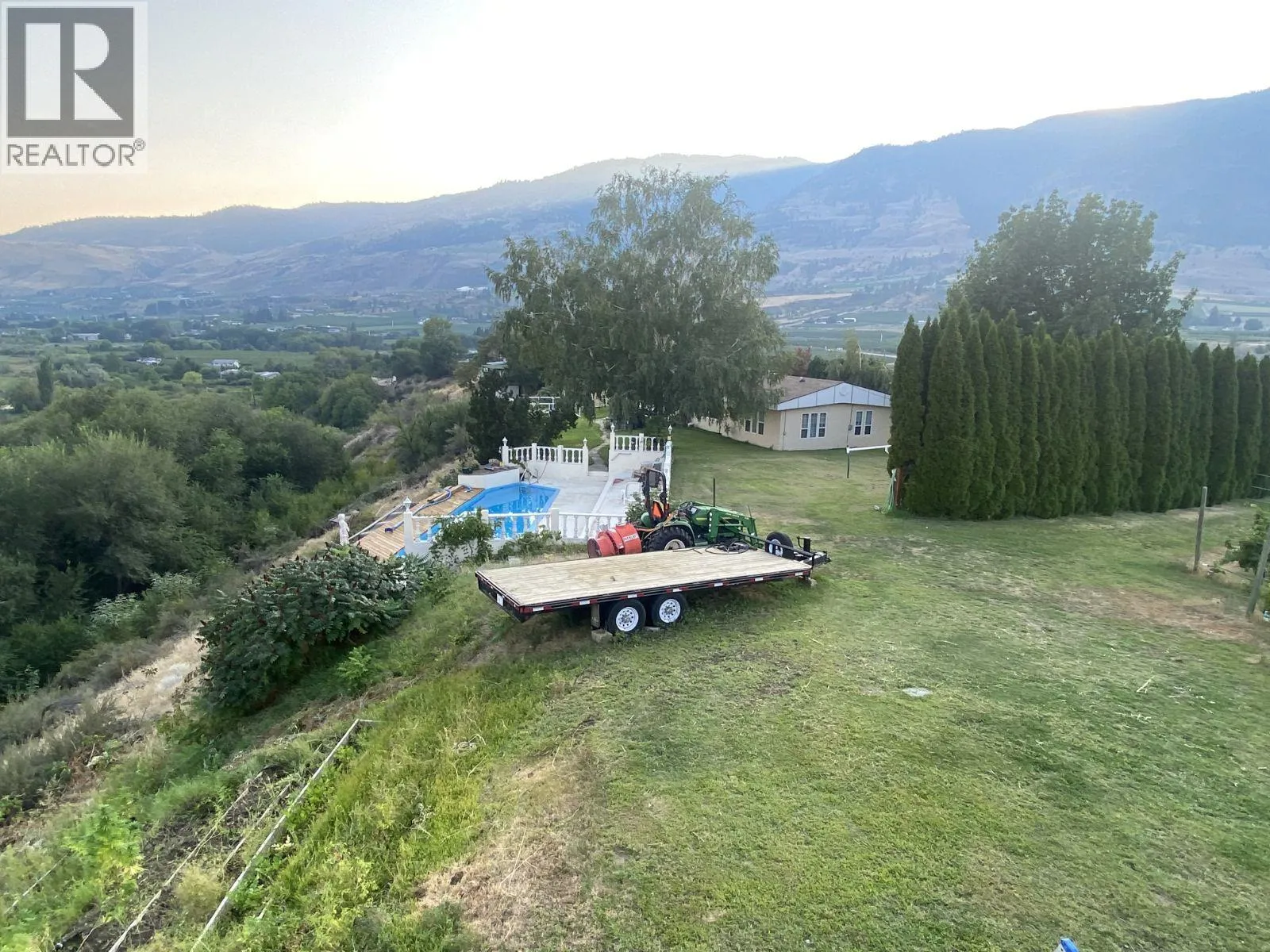 Other for rent: 5403 Snowbrush Street, Oliver, British Columbia V0H 1T9