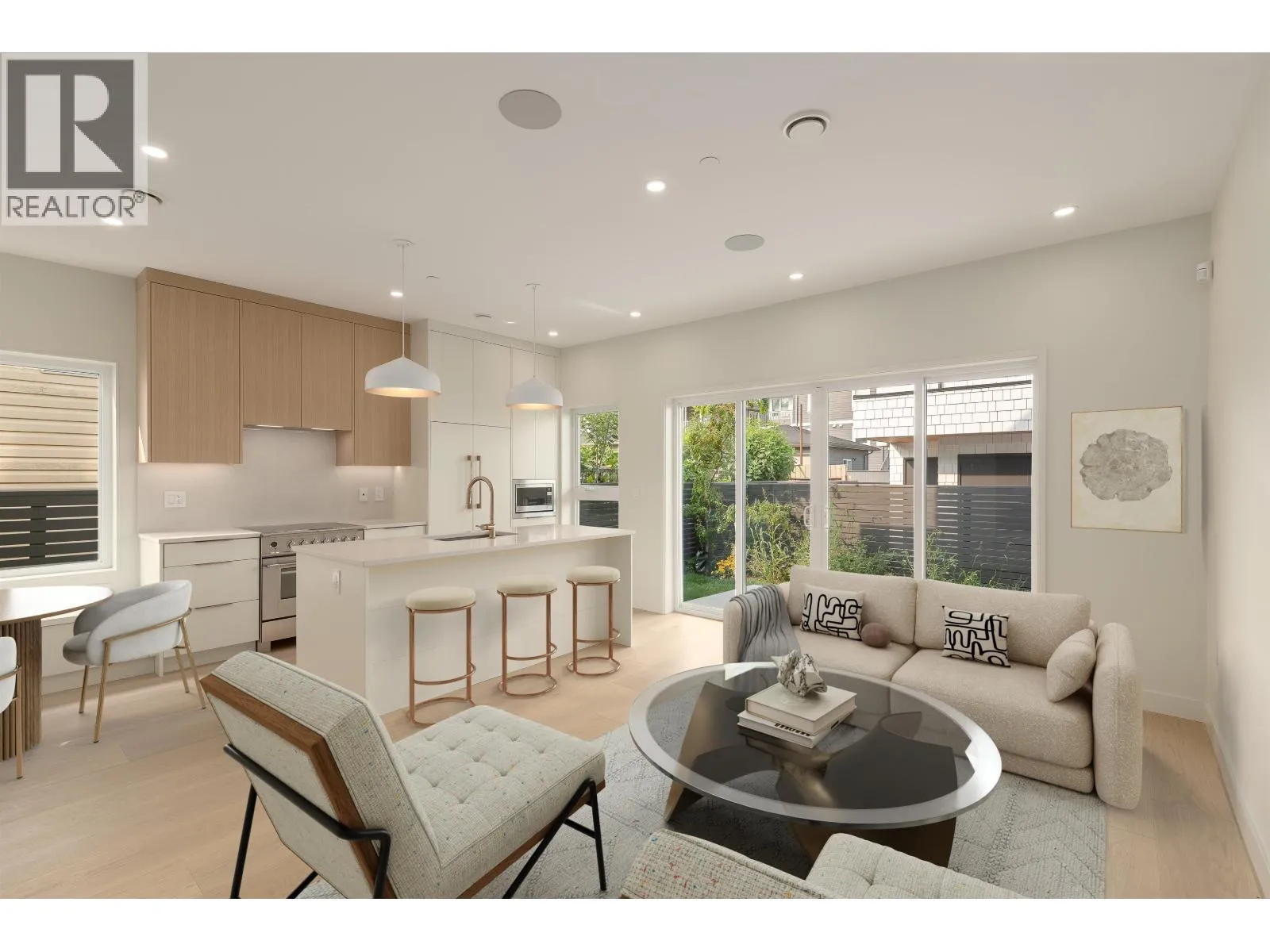 Duplex for rent: 5407 Wales Street, Vancouver, British Columbia V5R 3M9