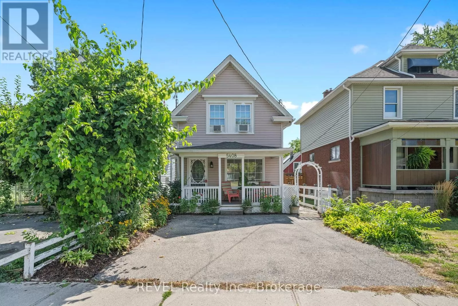 House for rent: 5408 Ontario Avenue, Niagara Falls, Ontario L2E 3S5