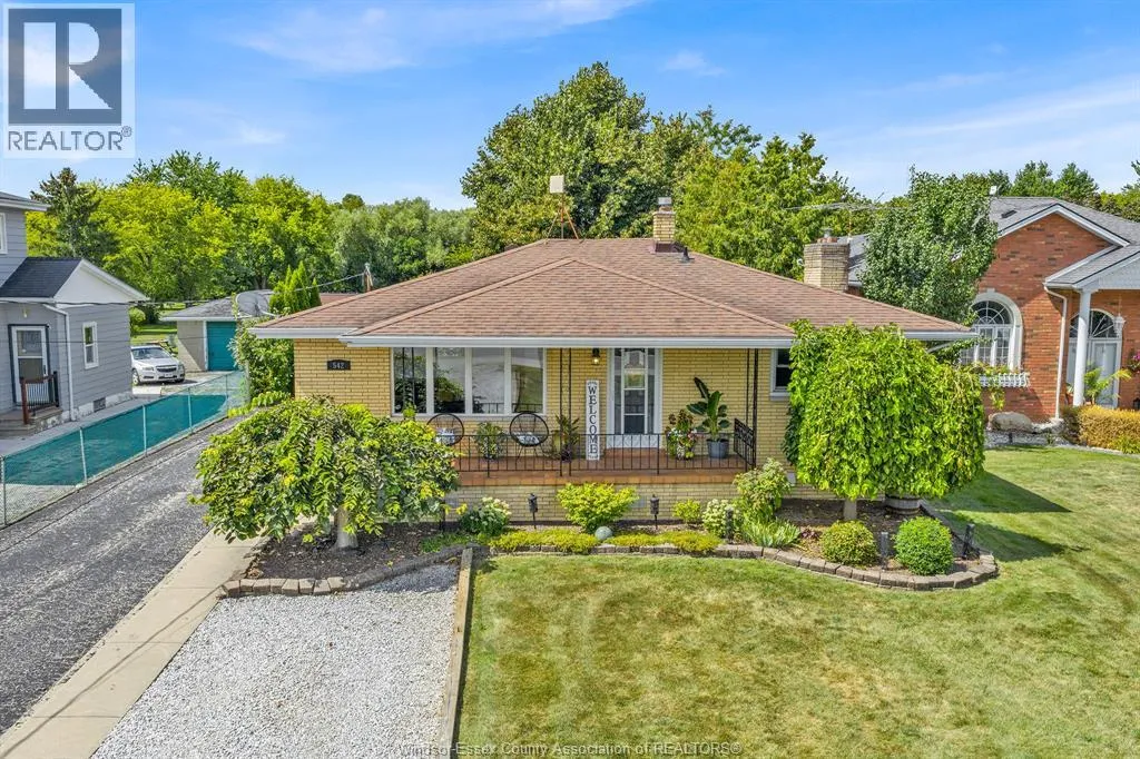 House for rent: 542 Second Concession N, Amherstburg, Ontario N9V 3E3