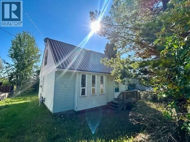 House for rent: 5424 52 Street, Fort Nelson, British Columbia V0C 1R0