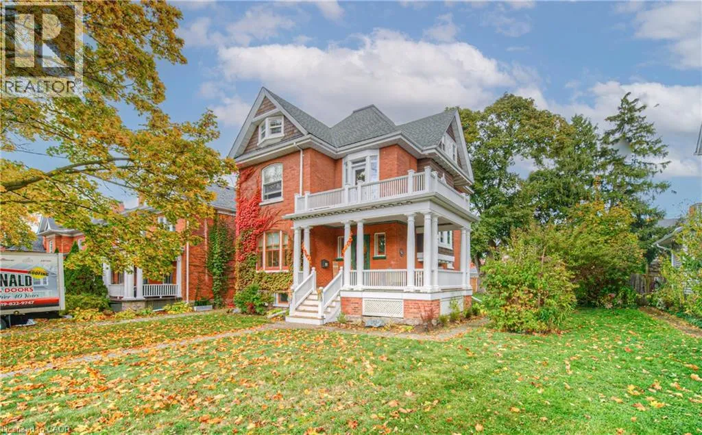 House for rent: 543 Queenston Road, Cambridge, Ontario N3H 3J9