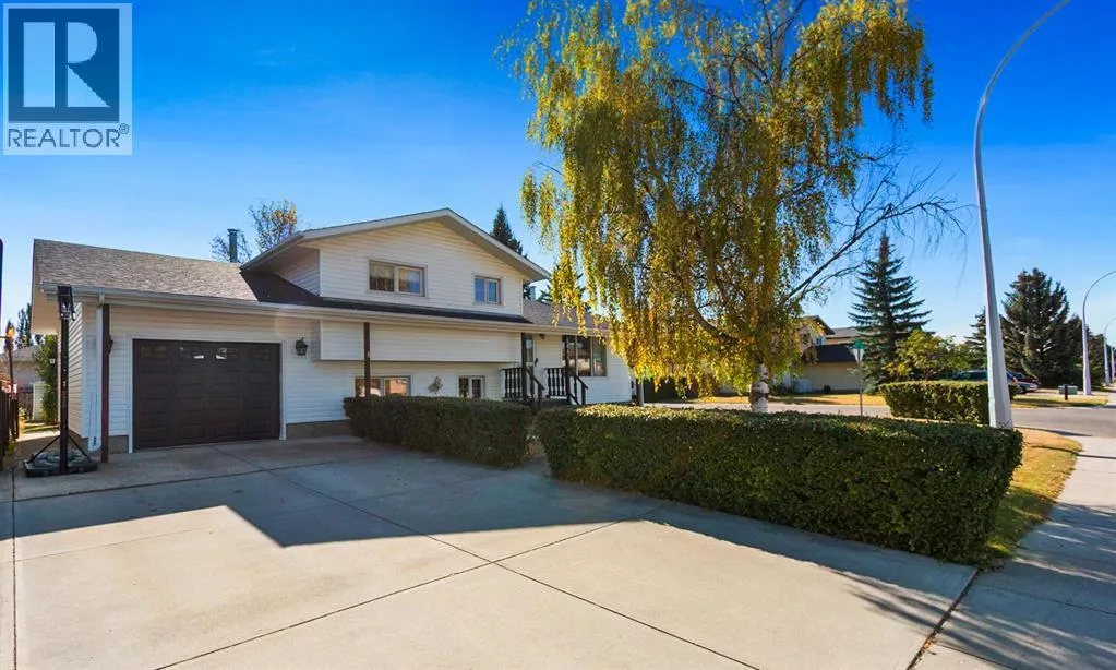 House for rent: 5445 56 Street, Olds, Alberta T4H 1J6