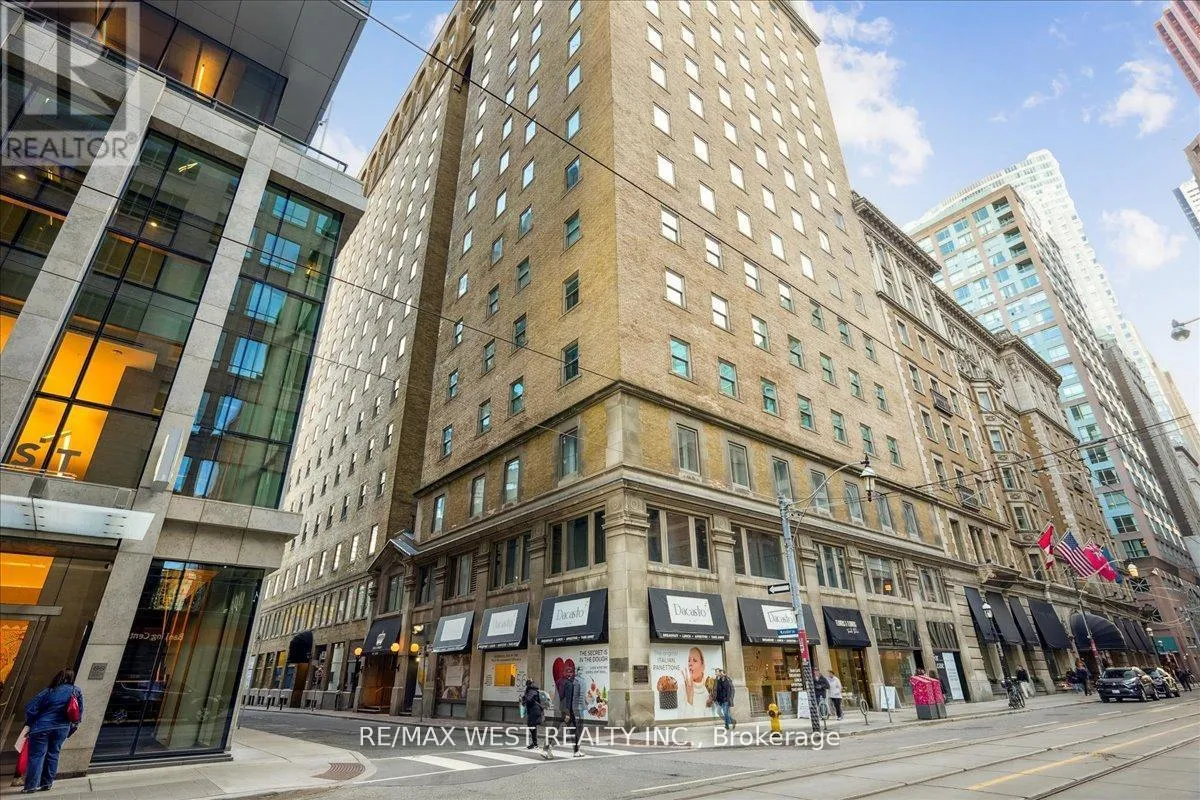 Apartment for rent: 545 - 22 Leader Lane, Toronto, Ontario M5E 0B2