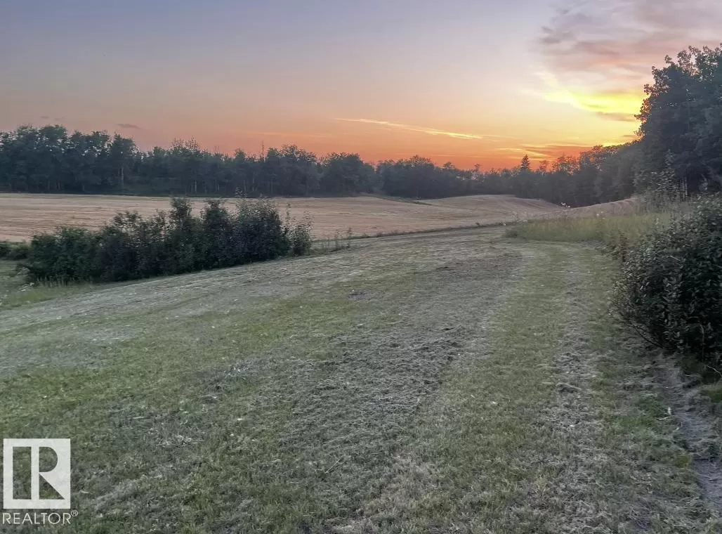 No Building for rent: 54522 Rge Road 204, Rural Strathcona County, Alberta T8L 4B6