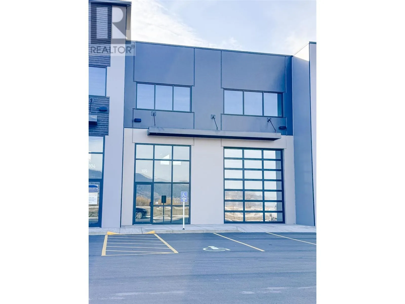 Residential Commercial Mix for rent: 5460 Anderson Way Unit# 5, Vernon, British Columbia V1T 9V2