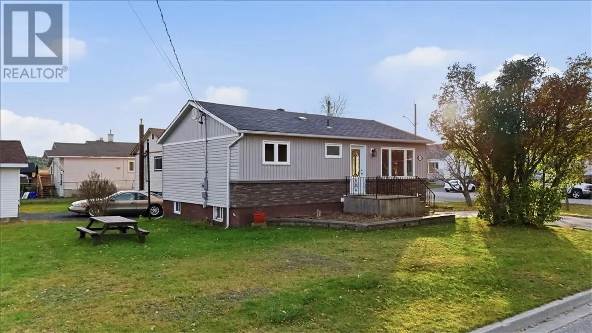 House for rent: 547 Alexander, Sudbury, Ontario P3A 1R1