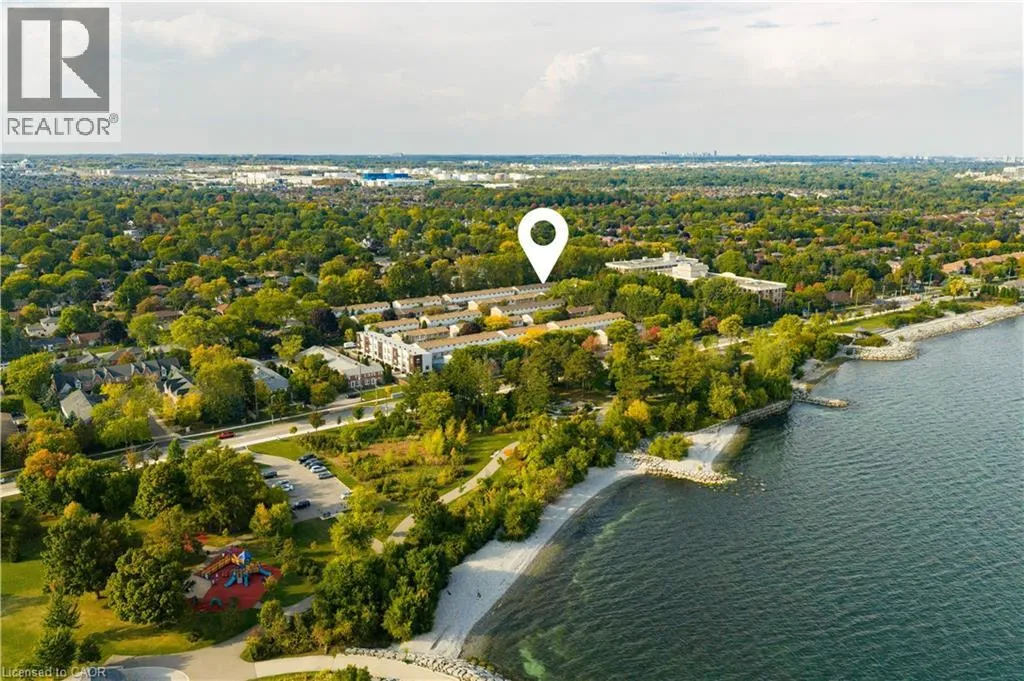 Row / Townhouse for rent: 5475 Lakeshore Road Unit# 19, Burlington, Ontario L7L 1E1