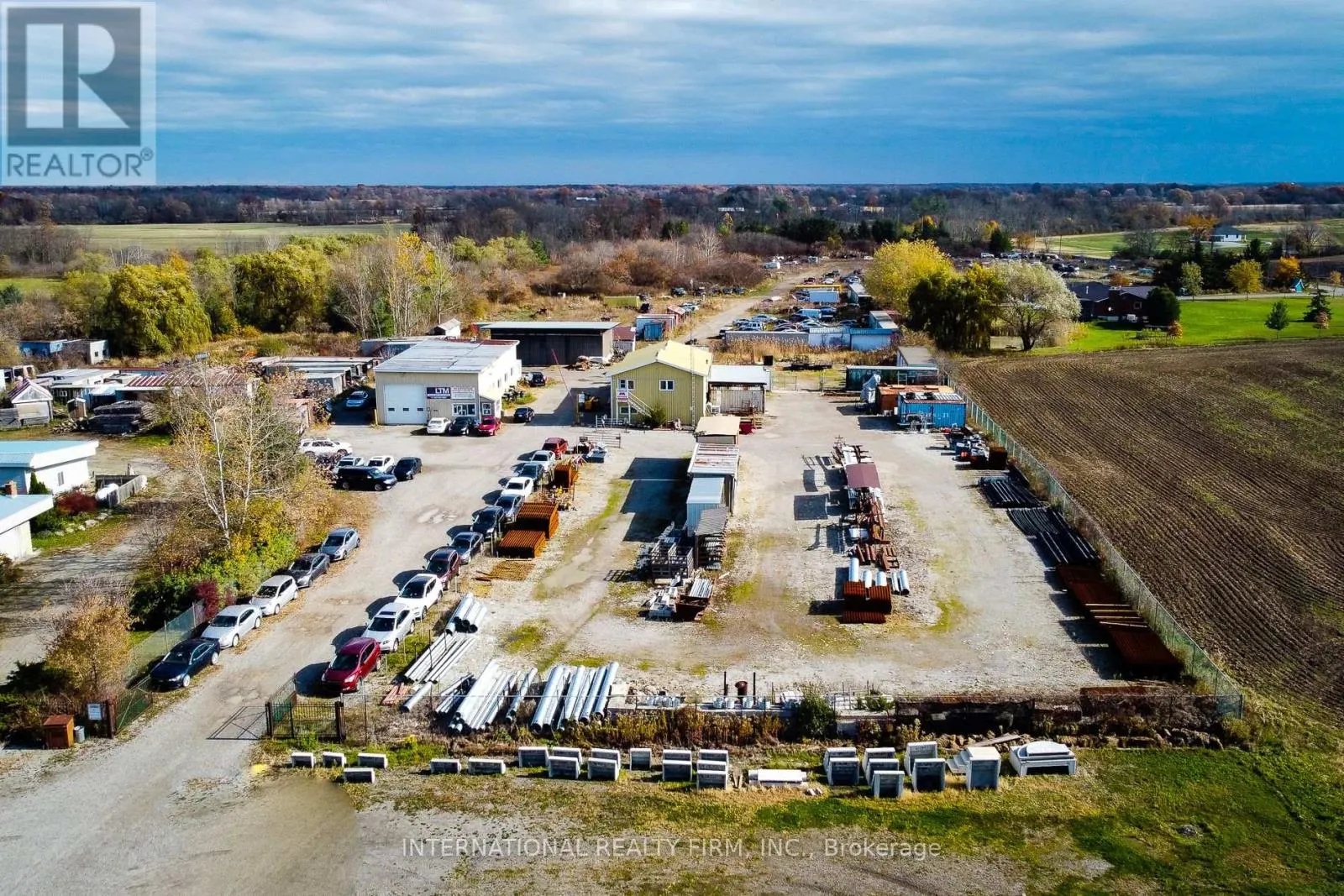 Multi-Tenant Industrial for rent: 548 Junction Road, Haldimand, Ontario N0A 1C0