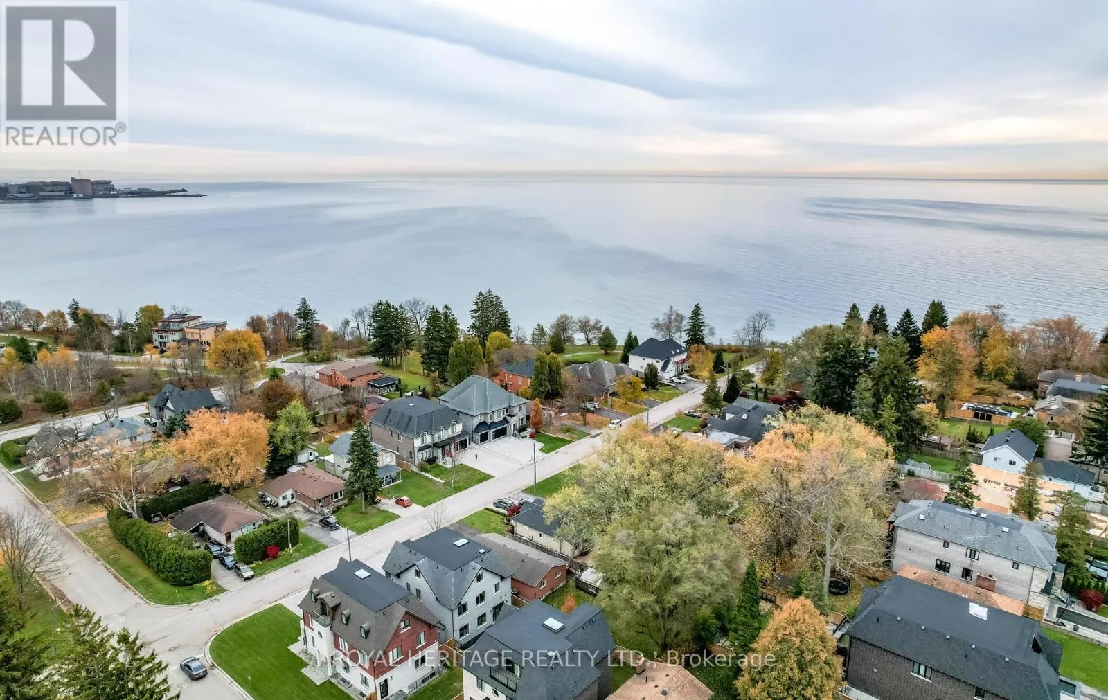 House for rent: 548 Marksbury Road, Pickering, Ontario L1W 2S6