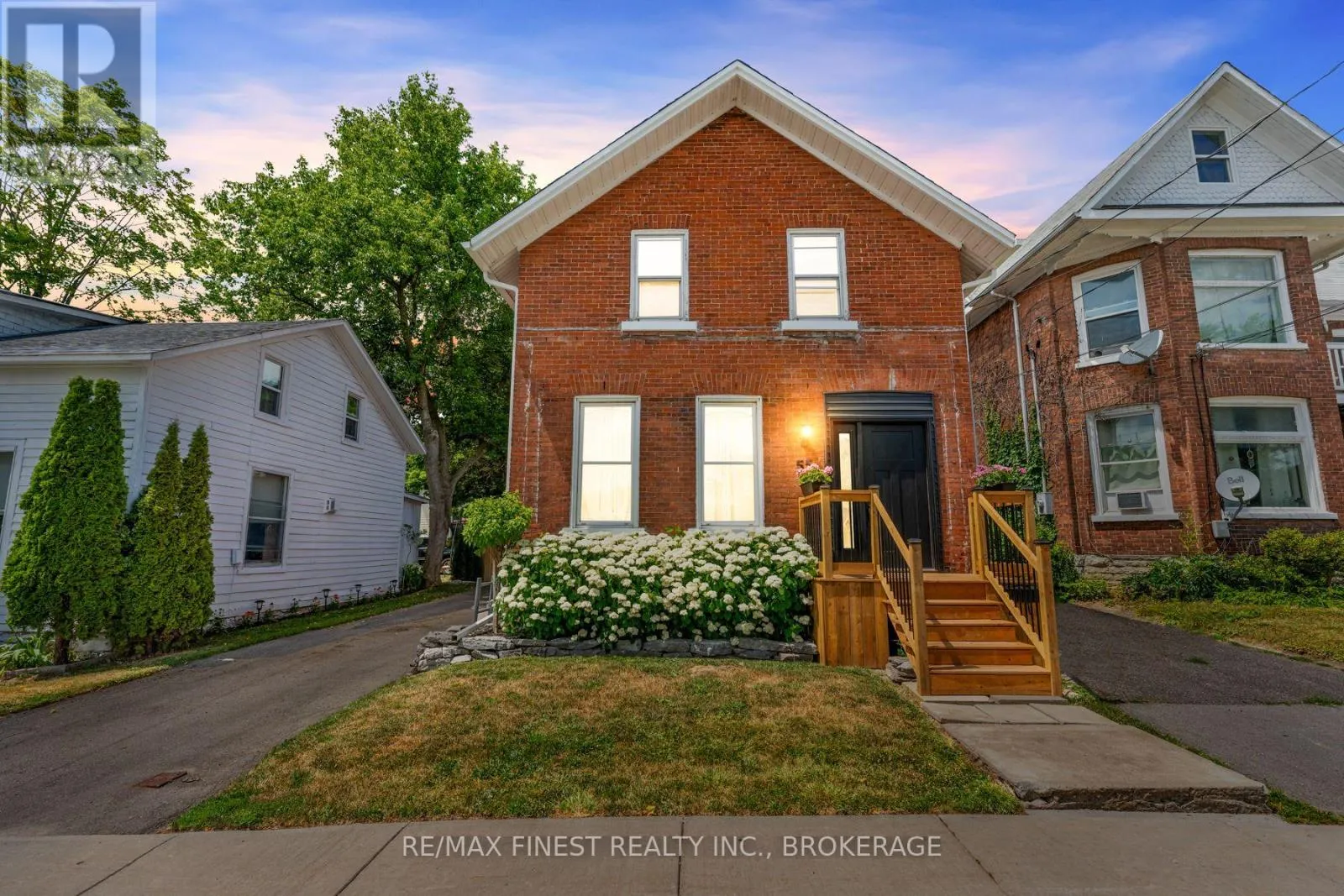 House for rent: 55 Bridge Street W, Greater Napanee, Ontario K7R 2C4