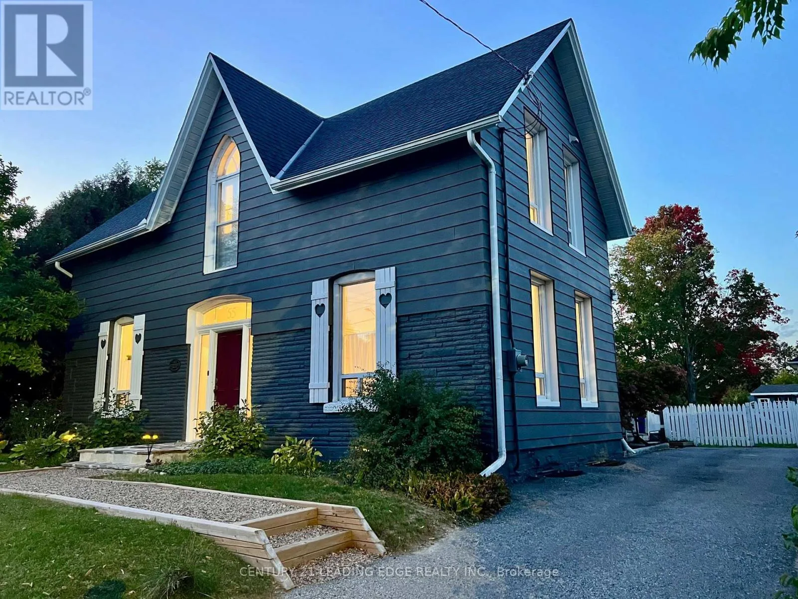 House for rent: 55 Brock Street E, Uxbridge, Ontario L9P 1M4