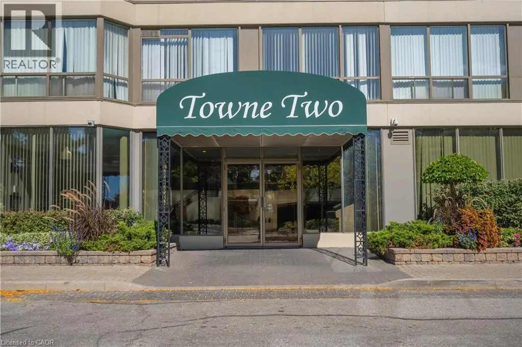 Apartment for rent: 55 Elm Drive W Unit# 2204, Mississauga, Ontario L5B 3Z3